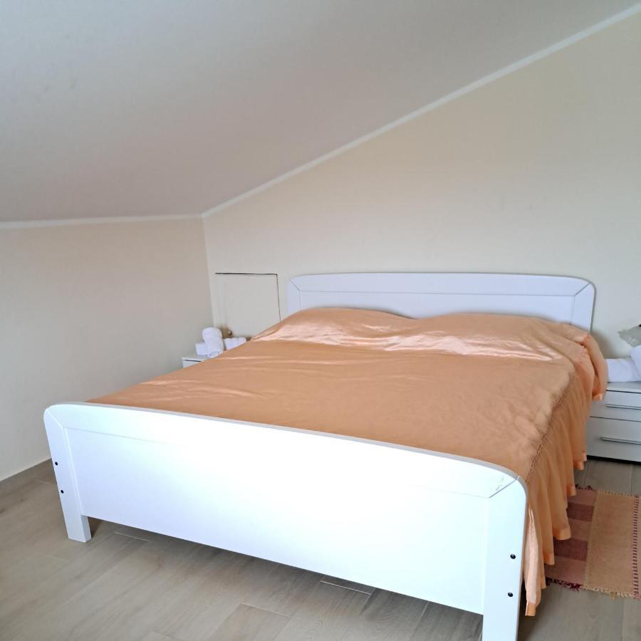 Sobe Rooms Tea Buje Exterior foto
