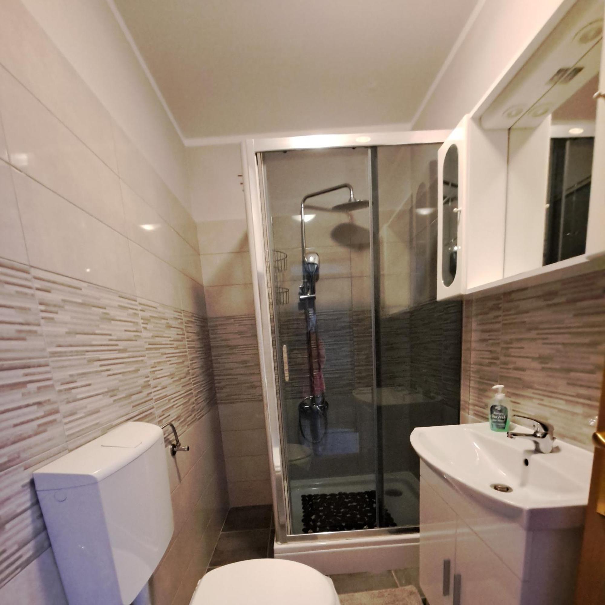 Sobe Rooms Tea Buje Cameră foto