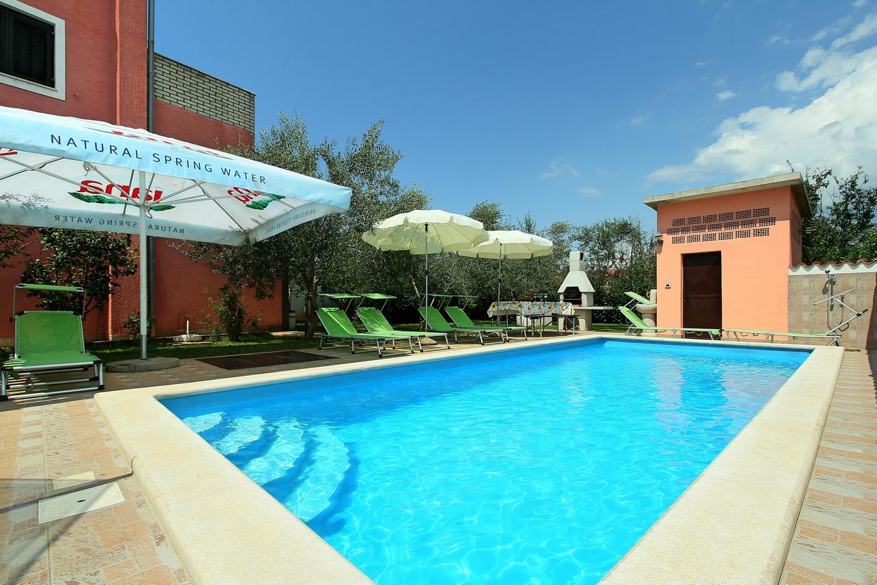 Sobe Rooms Tea Buje Exterior foto